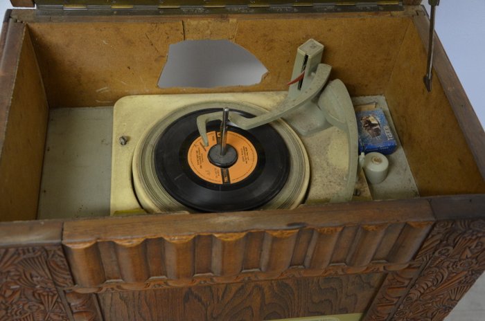 Rádio-gramofón
