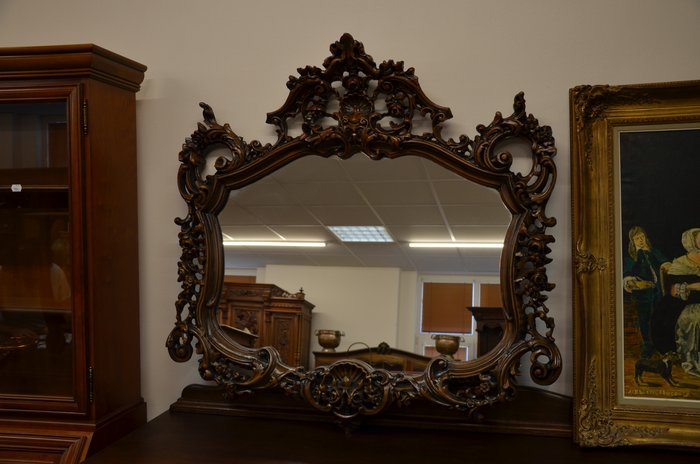 Zrcadlo, dřevěný rám